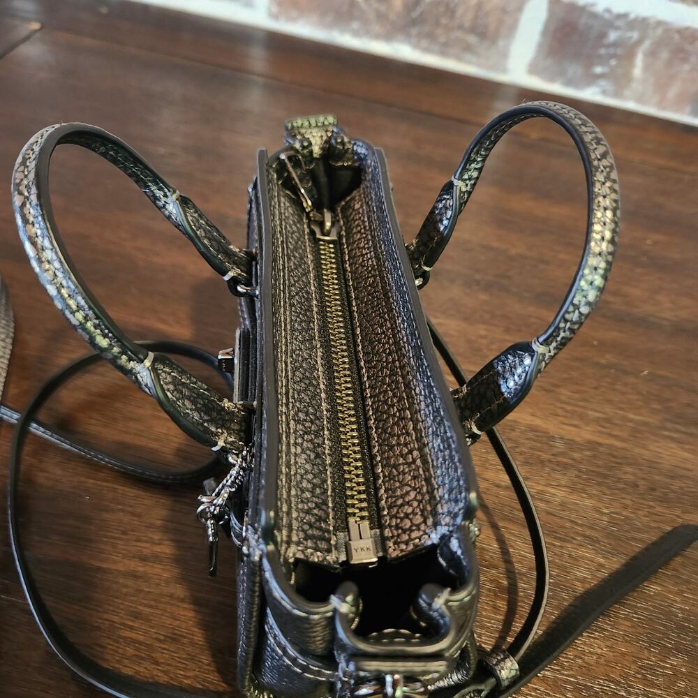 New Coach Mini Swagger 15 In Pebble Leather Gray Metallic Crossbody Bag 54625 - Picture 5 of 12